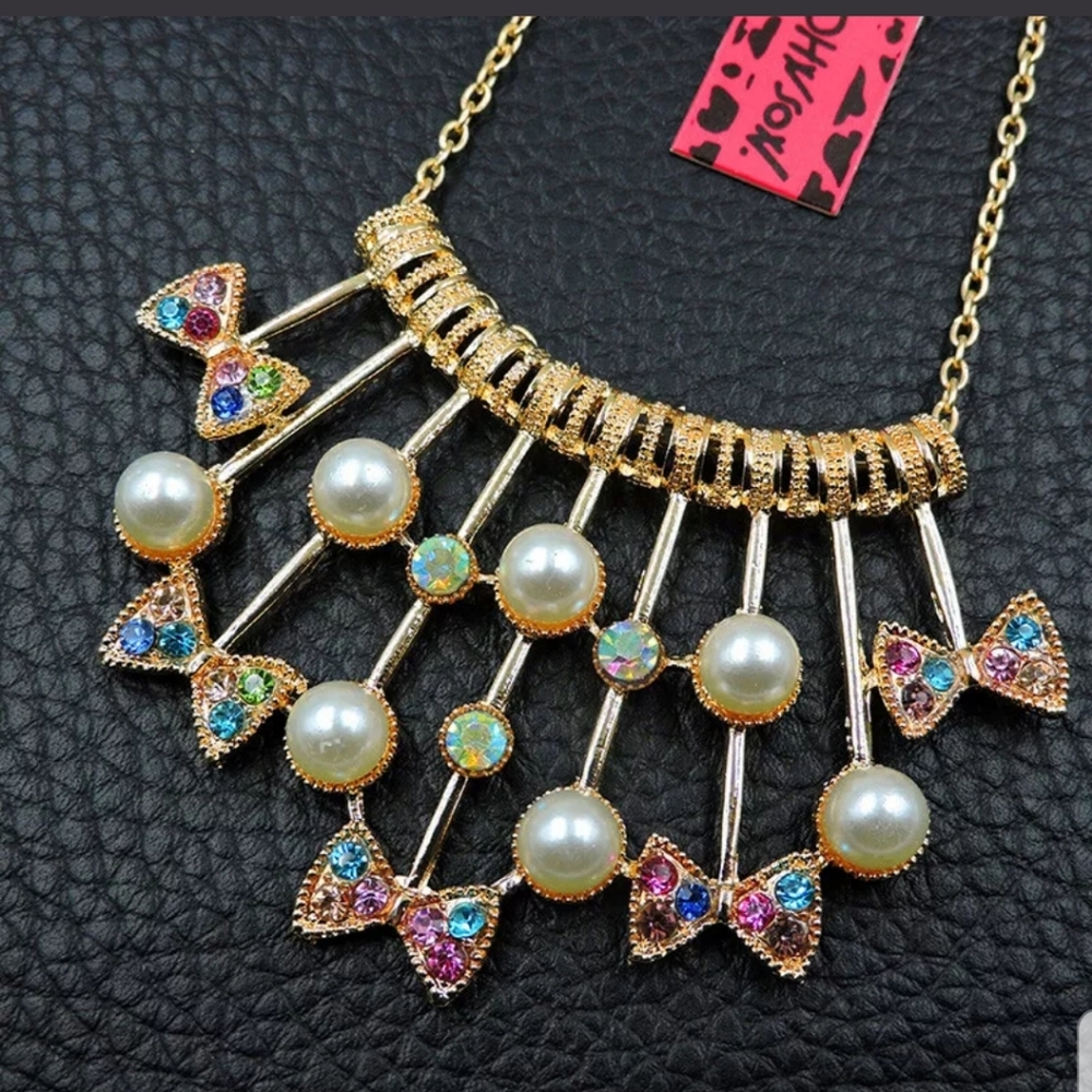 BJ, Shiny Rainbow Color Crystal, Bowknot Necklace
